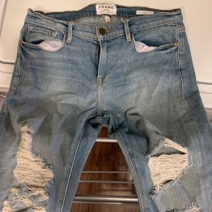 Frame Denim designer HI-rise rips/sexy butt jeans